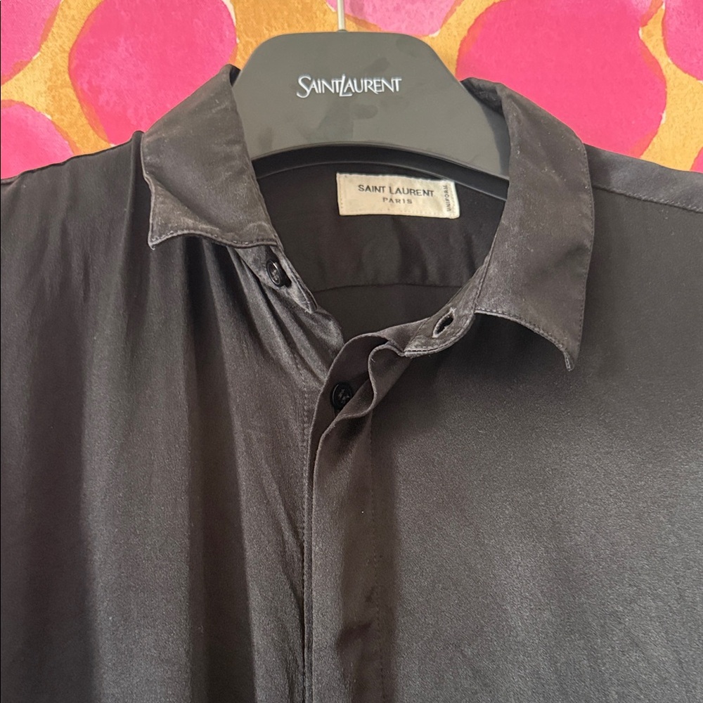 ❤️Saint Laurent Satin button down shirt - Picture 4 of 6